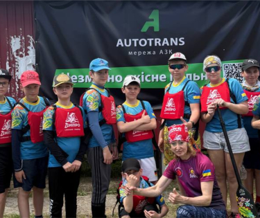 Мережа АЗК Autotrans підтримали відкритий чемпіонат Полтавської області з веслування на човнах «Дракон»