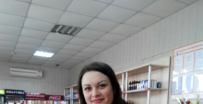 Мережа АЗК «Автотранс» привітала з весняним святом 8-го березня своїх клієнток