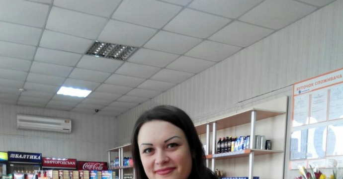Мережа АЗК «Автотранс» привітала з весняним святом 8-го березня своїх клієнток